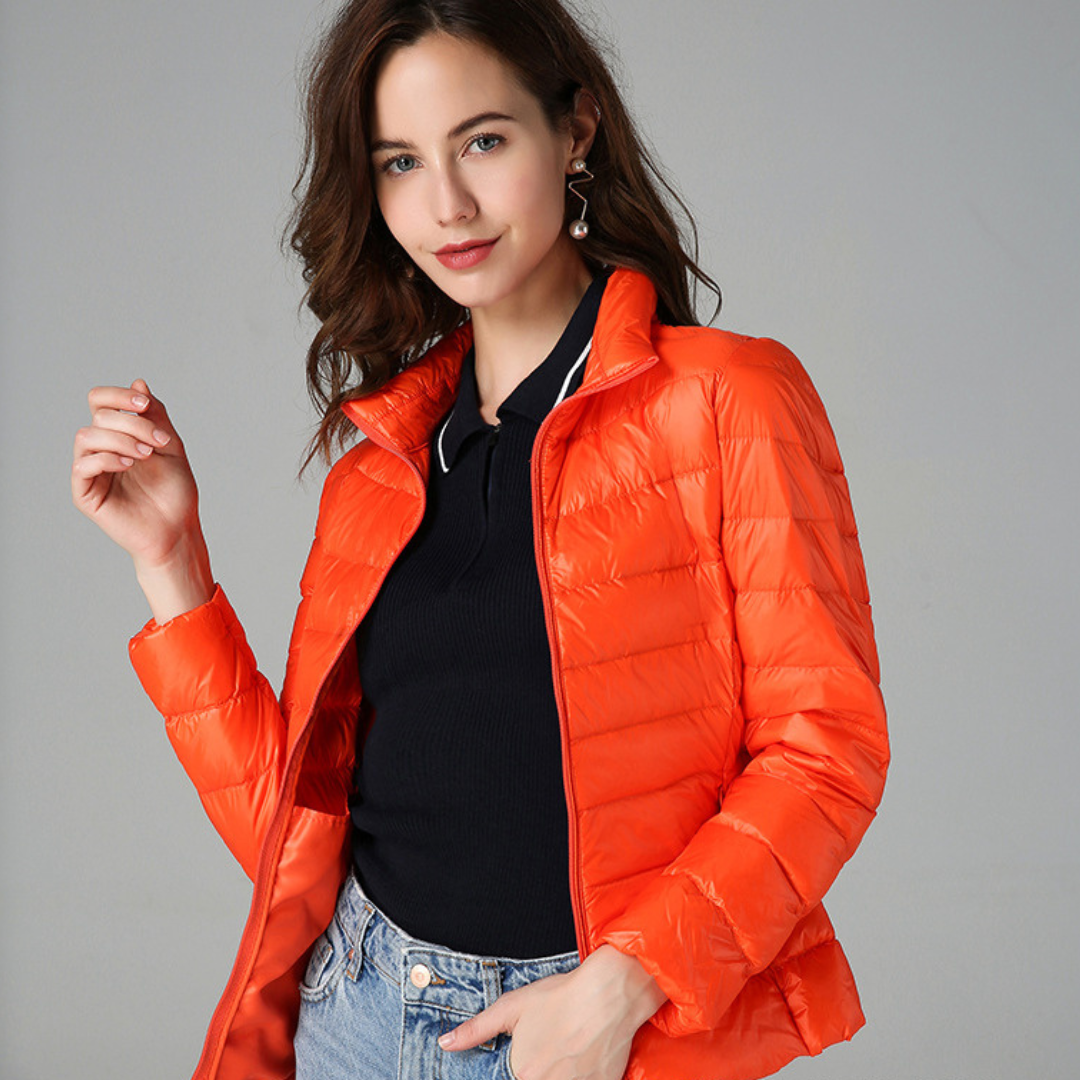 Theresia® | Neue ultraleichte Winterjacke mit weißen Entenfedern