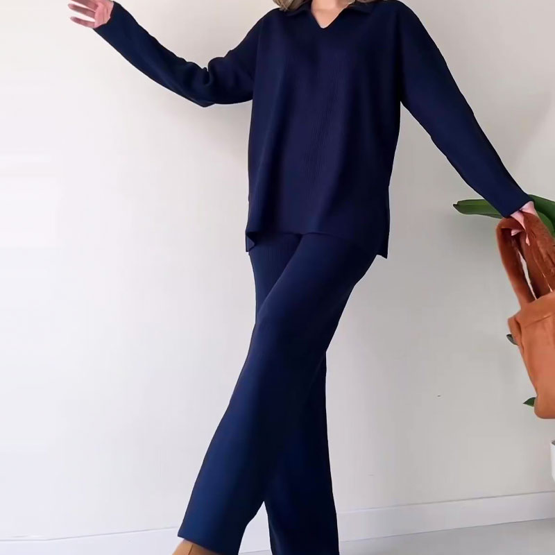 Amalia™ | Zweiteiliges lässiges Set mit V-Ausschnitt und Schlitz