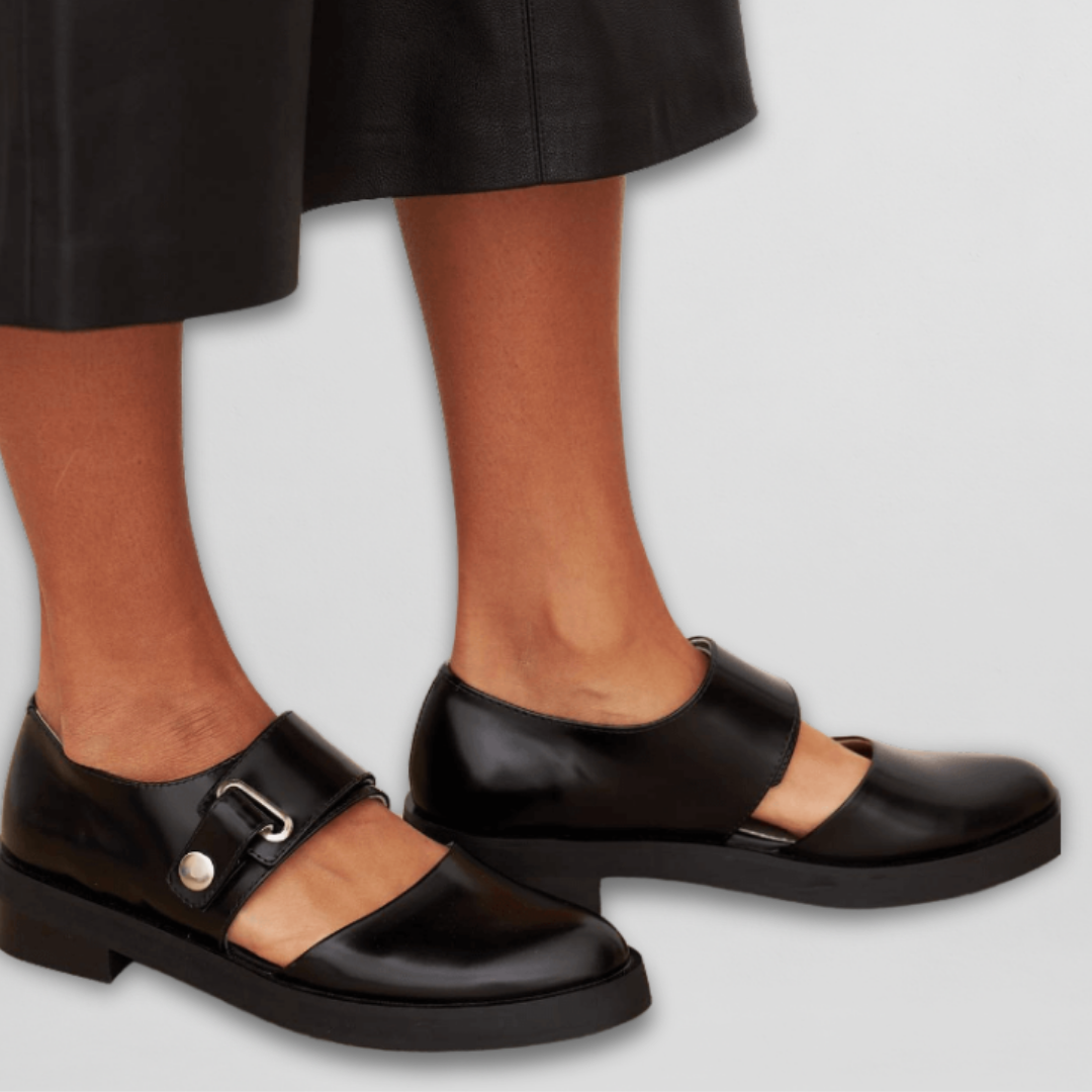 Maja® | Elegante Mary Janes mit Riemen