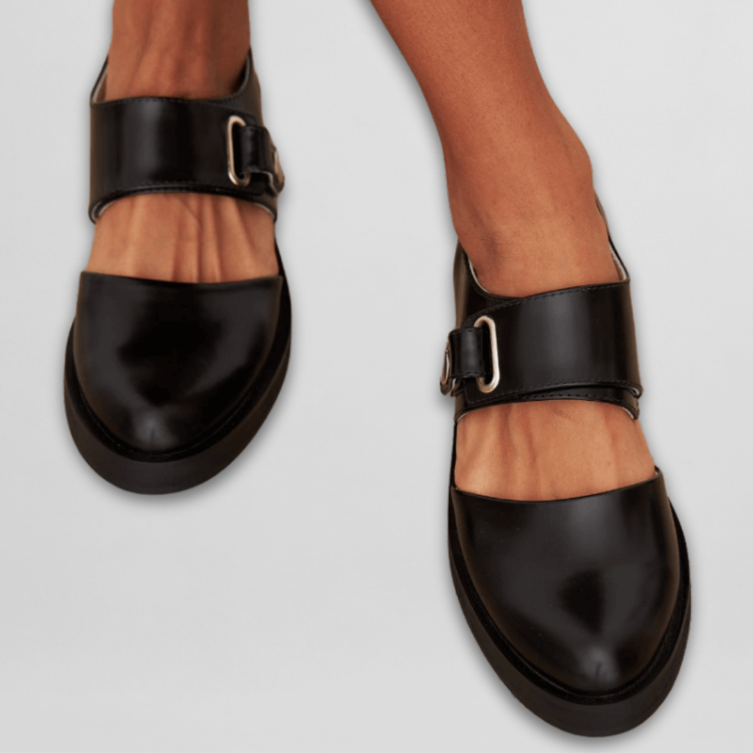 Maja® | Elegante Mary Janes mit Riemen