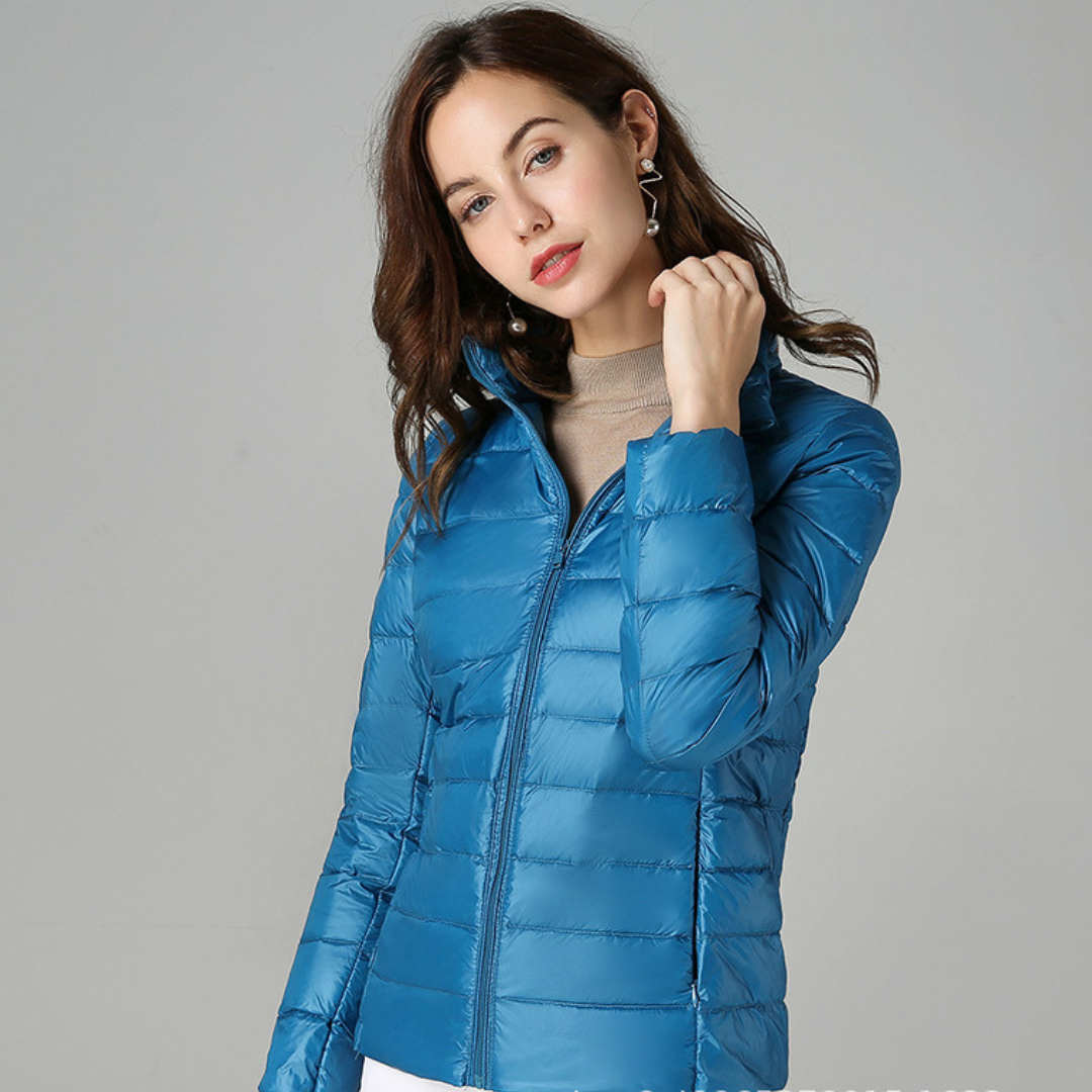 Theresia® | Neue ultraleichte Winterjacke mit weißen Entenfedern